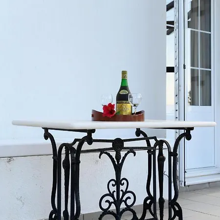 Casa vacanze Seaview Maisonette With 3 Bedrooms In *