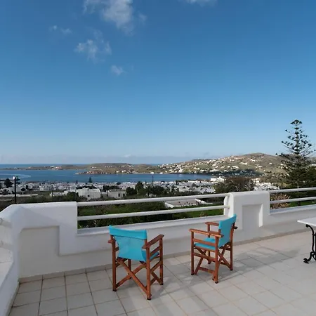 Seaview Maisonette With 3 Bedrooms In Casa vacanze Paro